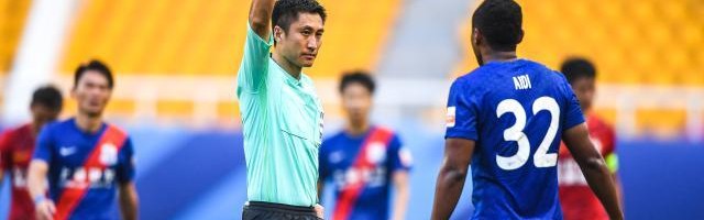 开云官网-马宁赛季首秀掏5黄2红 取消点球+霸气回应质疑