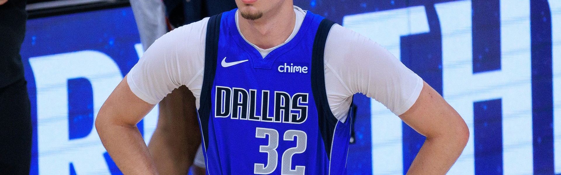 开云官网-弗拉格：我的新秀赛季表现还算不错 我的发挥稳定 全方位在进步