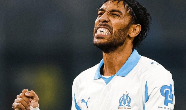 开云-奥巴梅扬欧冠前6轮3球4助攻，个人单赛季最佳数据是7球1助攻