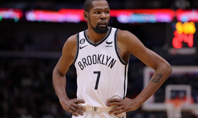 开云APP-KD和篮网讨论未来 球队表态截止日前不会将其送走